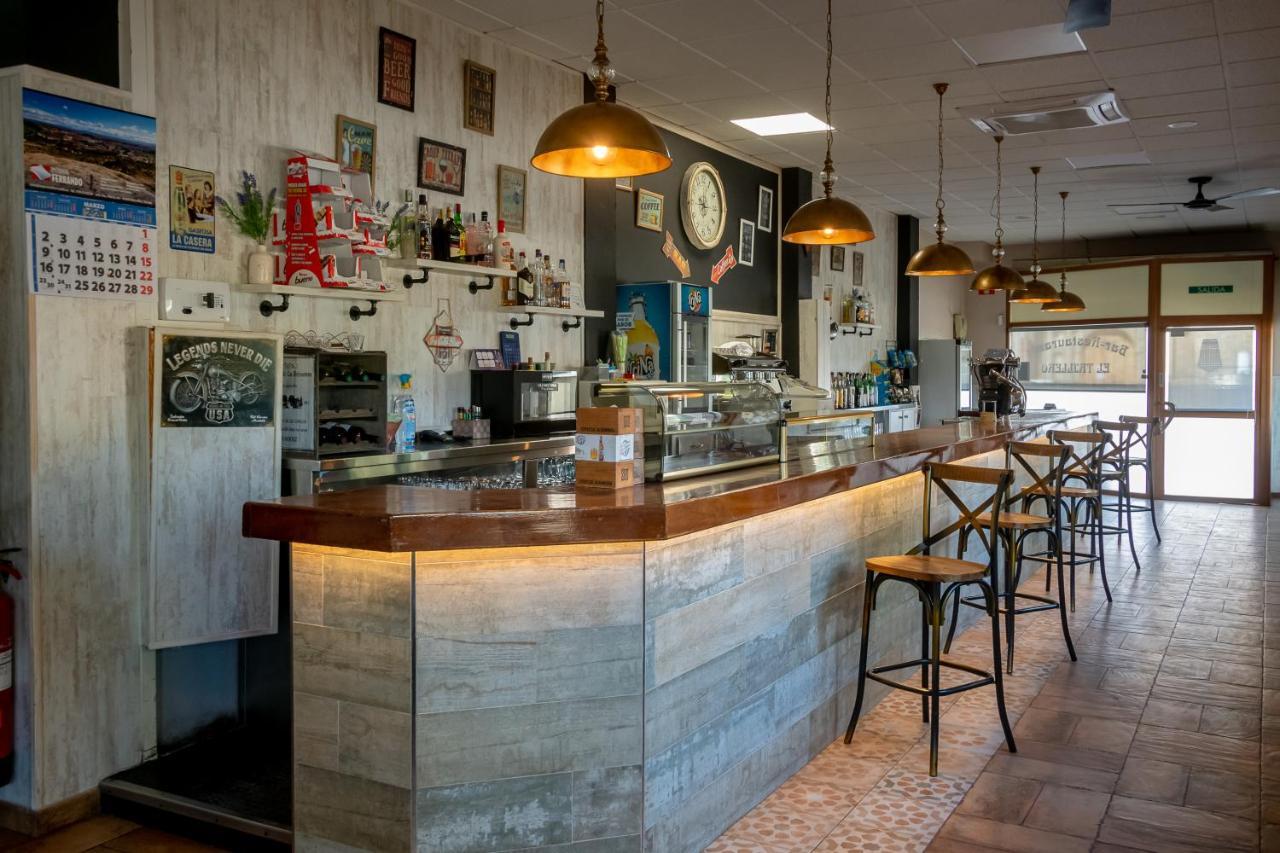 Hostal El Trillero Alcañiz Dış mekan fotoğraf
