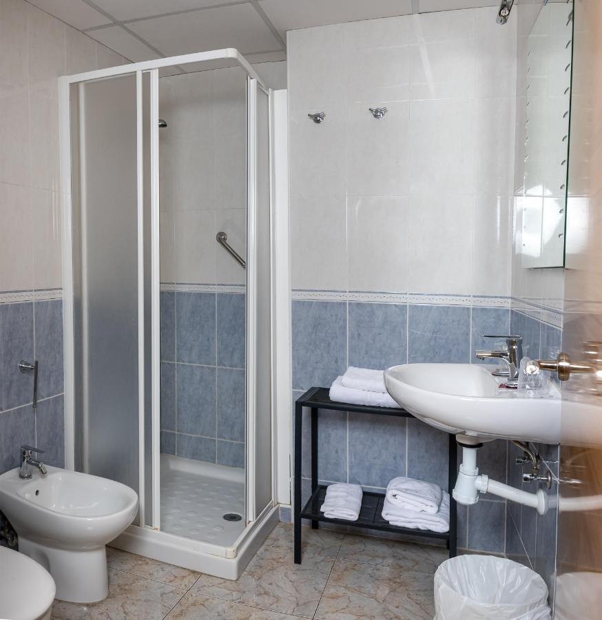 Hostal El Trillero Alcañiz Dış mekan fotoğraf